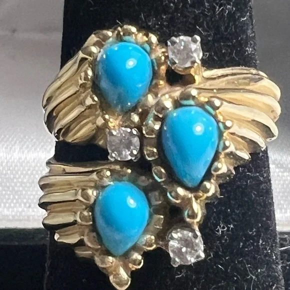 Art Nouveau 14k Yellow Gold, Diamonds
Turquoise Ring💛🩵💎 - Picture 1 of 17